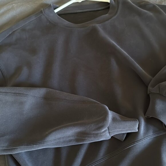 Lululemon Softstreme crop sweatshirt - Picture 2 of 3
